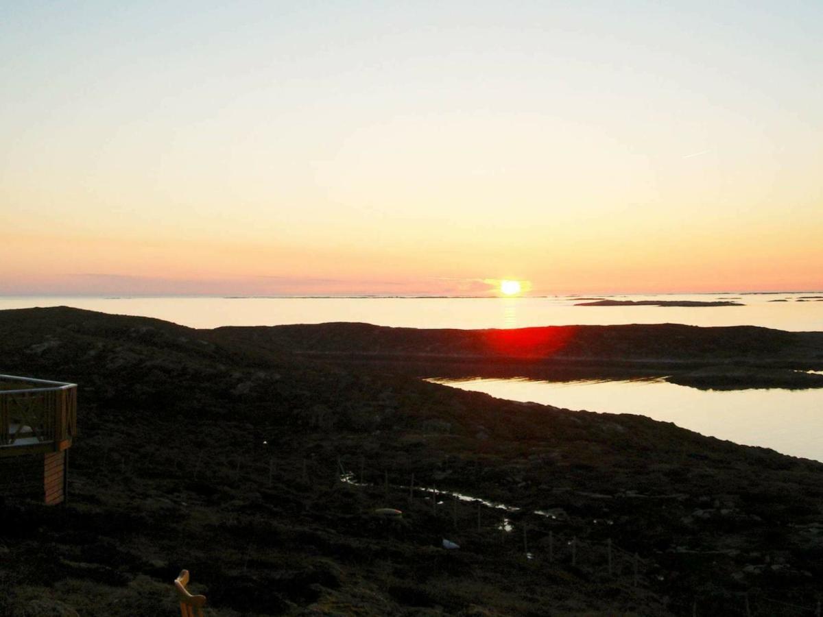 Three-Bedroom Holiday Home In Dyrvik Tuvnes Bilik gambar