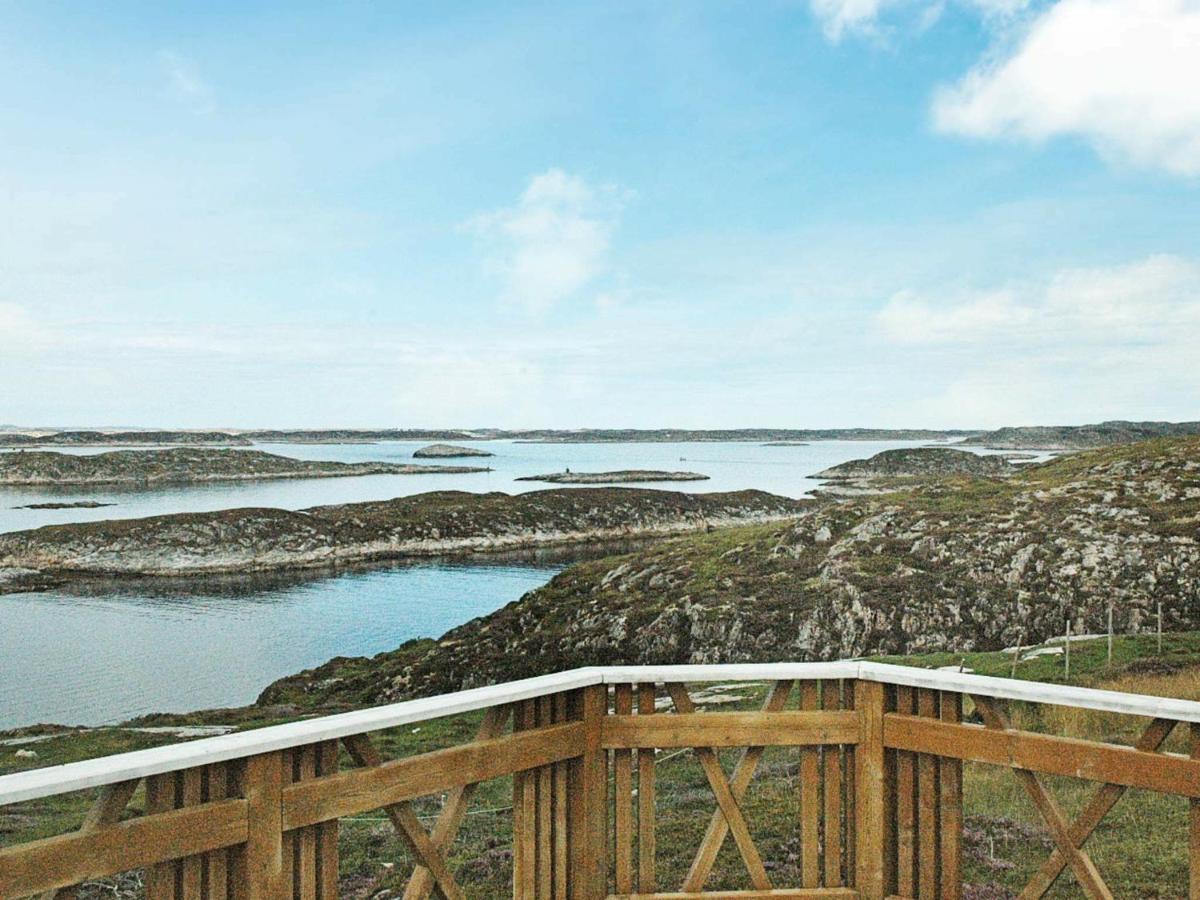 Three-Bedroom Holiday Home In Dyrvik Tuvnes Bilik gambar